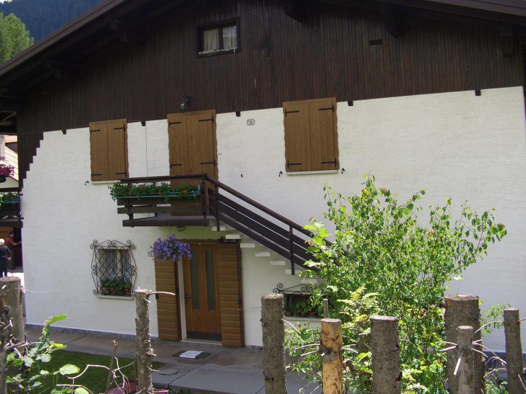 Apartamento Mountain Chalet Cime D'Auta Dolomiti Falcade Exterior foto
